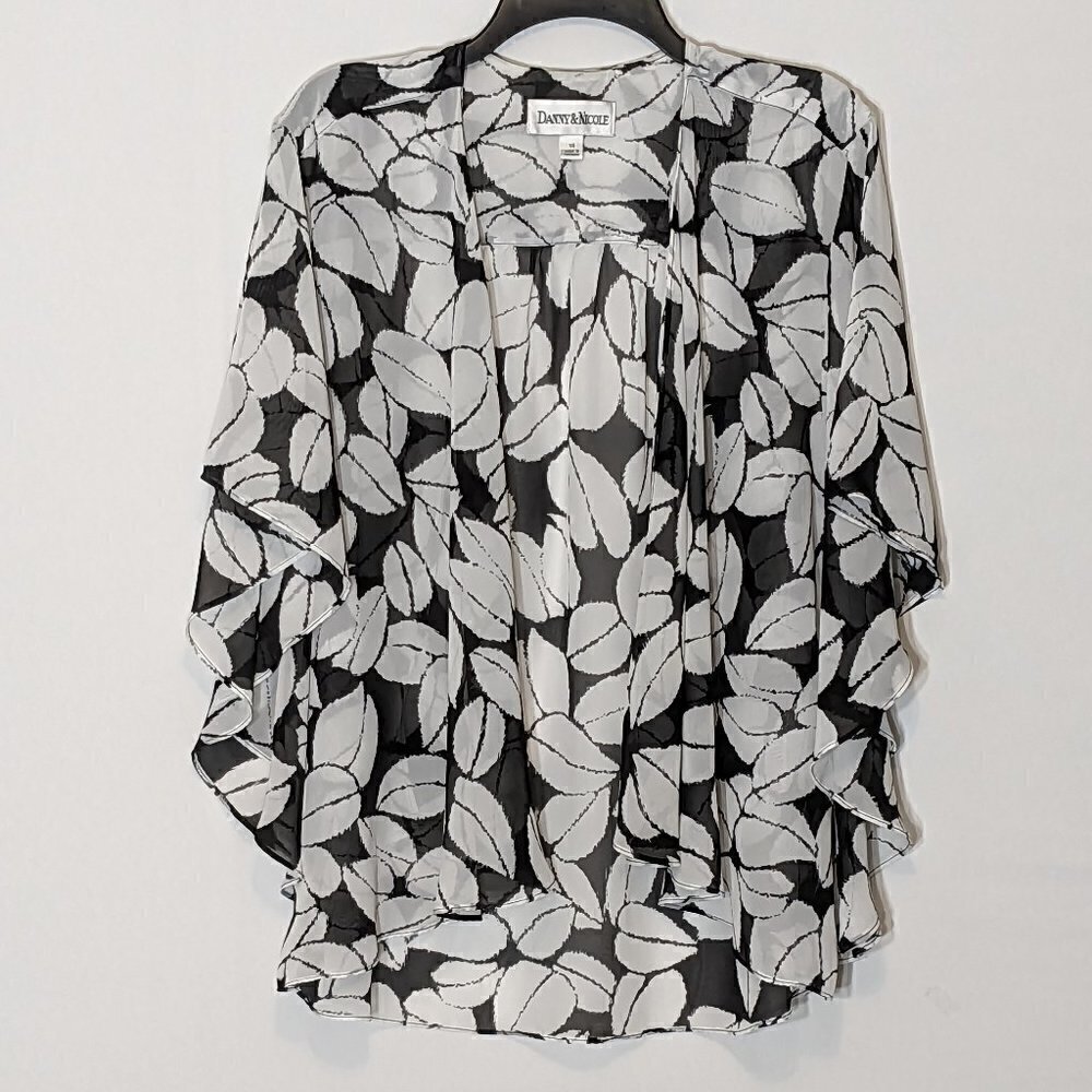 Women's DANNY & NICOLE Black/White Floral Sheer Chiffon Open Tunic